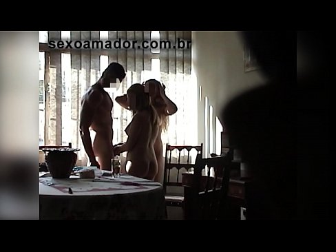 ❤️ Seks arkadaşlar dev bir adam ve onunla bir üçlü davet ❤❌ Seks videosu tr.xxxshake.ru ❌️❤